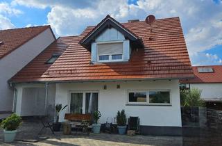 Haus mieten in Talwiesenweg 17, 72655 Altdorf, Modernes Einfamilienhaus (DHH) mit Garten, Garage & Wärmepumpe – Altdorf b. Nürtingen