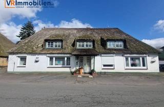 Haus kaufen in 24861 Bergenhusen, Charmantes Reetdachhaus mit Sanierungsbedarf sowie vielfältigen Nutzungsmöglichkeiten