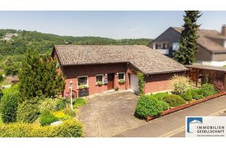 Einfamilienhaus kaufen in 57518 Betzdorf, Ansprechendes Wohnhaus in unverbaubarer Wohn- und Aussichtslage im Wohngebiet Struthof!