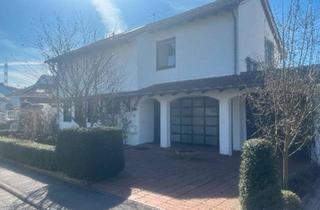 Einfamilienhaus kaufen in 65817 Eppstein, Eppstein - Einfamilienhaus mit Garten und Garage in Hochheim-Massenheim