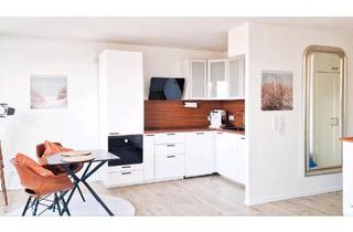 Wohnung kaufen in 24159 Kiel, Kiel - Exklusives Appartement in Bestlage direkt an der Kieler Förde