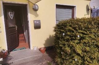 Haus kaufen in 24799 Meggerdorf, Meggerdorf - Christiansholm 1-2 Fam. Haus
