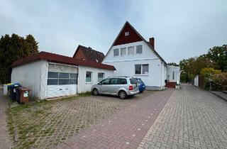 Haus kaufen in 23869 Elmenhorst, Elmenhorst - Haus mit 3 Mieteinnahmen in Elmenhorst zu verkaufen