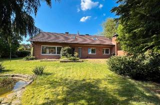 Einfamilienhaus kaufen in 33758 Schloß Holte-Stukenbrock, Schloß Holte-Stukenbrock - Geborgen , Uneinsehbar und voller Ausbaupotenzial