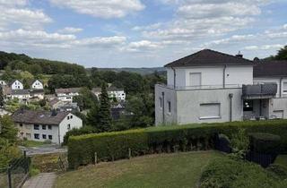 Wohnung kaufen in 42555 Velbert, Kleine, feine Wohnung mit Terrasse