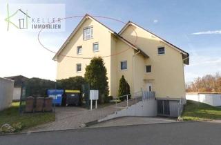 Wohnung kaufen in Kempener Straße, 08412 Werdau, Sonnige 2-R-Maisonette-DG-Wohnung mit Dachbalkonfenster und PKW-Stellplatz - Werdauer Randlage