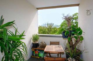 Wohnung kaufen in 67061 Süd, Attraktive 2 ZKB mit Balkon und TG-Stellplatz