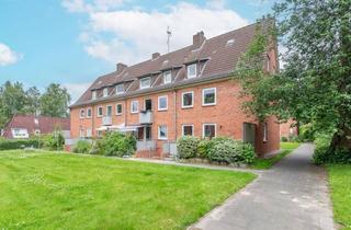 Wohnung kaufen in Itzehoer Straße, 24106 Wik, Vermietete Erdgeschosswohnung mit Terrasse zur Kapitalanlage!