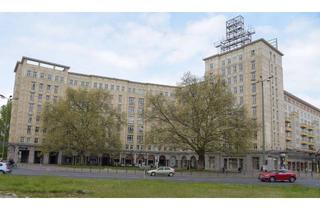 Wohnung kaufen in Strausberger Platz, 10243 Friedrichshain, Unvermietete stilvolle 2-Zimmer-Wohnung im Denkmalensemble Strausberger Platz