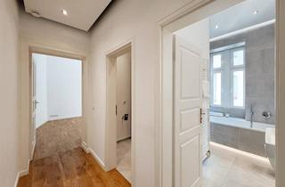 Wohnung kaufen in 10115 Mitte, Sanierter Altbau: Modernes 2-Zimmer-Refugium im ruhigen Gartenhaus
