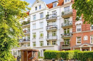 Wohnung kaufen in 20253 Hoheluft-West, Altbaucharme im Generalsviertel mit sonnigem Südwestbalkon