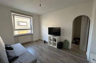 Wohnung mieten in Hindenburgstr 101, 42853 Innen, Helle renovierte 2,5 Zimmer-Wohnung mit Balkon in Remscheid