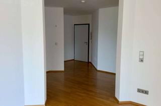 Wohnung mieten in 65795 Hattersheim, Modernisierte 4-Zimmer-Wohnung in Hattersheim – hell und großzügig