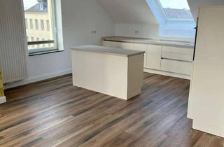 Wohnung mieten in 41363 Jüchen, Modernisierte Dachgeschosswohnung mit Empore, Klimaanlage & Einbauküche