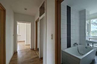Wohnung mieten in Hermann-Duncker-Straße 22, 06886 Lutherstadt Wittenberg, Nachmieter gesucht! 3 Zimmer mit Balkon!