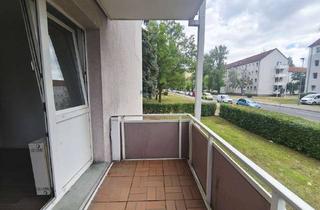 Wohnung mieten in Straße Des Friedens 109, 06217 Merseburg, Erdgeschosswohnung zum kleinen Mietpreis!