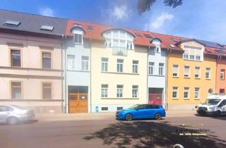 Wohnung mieten in Friedrich-Ebert-Straße, 06366 Köthen, Helle 2-Raum-Wohnung im 1. OG mit Balkon, Badewanne & Gartenmitbenutzung