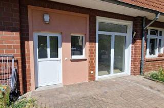 Wohnung mieten in Helmstedter Straße 32, 39112 Sudenburg, Terrasse und kleiner Garten inklusive - stufenloser Zugang und bodentiefe Dusche!