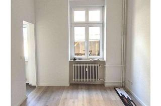 Wohnung mieten in 76131 Oststadt, 5050 - Sanierte 2-Zimmer-Altbauwohnung in Hinterhauslage!