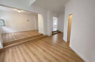 Wohnung mieten in Höhenweg 11, 50169 Kerpen, 15 Minuten zum HBF-Köln, einzigartige Maisonettwohnung mit Dachterrasse und Wintergarten