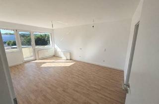 Wohnung mieten in Metzer Straße 85/87, 58332 Schwelm, Frisch renovierte 3-Zimmer-Wohnung mit Balkon in Schwelm zu vermieten