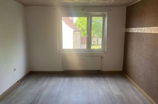Wohnung mieten in Am Gemeindeamt, 04626 Nöbdenitz, Alltagstaugliche 3 Zimmer in Nöbdenitz