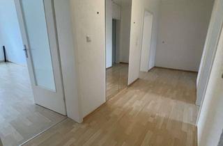 Wohnung mieten in Siegmund-Schacky-Straße XX, 80993 Moosach, Charmante 2-Zimmer-Altbauwohnung im schönen Alt-Moosach unbefristet zu vermieten