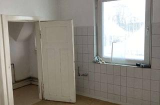 Wohnung mieten in Ernststr. 17, 35452 Heuchelheim, renovierungsbedürftige 3 Zi-Wohnung. in Heuchelheim