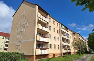 Wohnung mieten in Jan-Skala-Straße, 01917 Kamenz, Renovierte 4-Raumwohnung mit Balkon & Stellplatz! Ab September 2026!