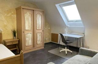WG-Zimmer mieten in Lange Str., 76199 Rüppurr, großes WG-Zimmer mit eigenem Badezimmer und Putzkraft