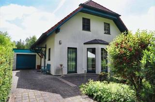 Einfamilienhaus kaufen in 16321 Bernau, Zukunftssicher - Gehobenes Einfamilienhaus mit Wärmepumpe, PV, Einbaukamin, FBH und Garage in Bern