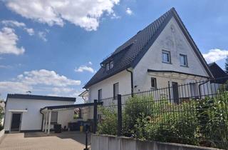 Einfamilienhaus kaufen in 63776 Mömbris, Zukunftssicheres Einfamilienhaus mit PV-Vollausstattung!Teilsaniert als solide Basis! Kein GEG-Aus