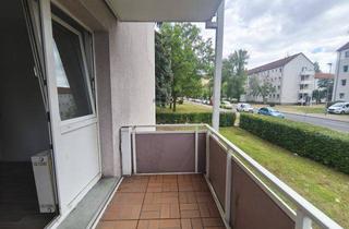 Wohnung mieten in Straße Des Friedens 109, 06217 Merseburg, Erdgeschosswohnung zum kleinen Mietpreis!