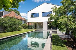 Villa kaufen in 82223 Eichenau, Architektenvilla zum Wohlfühlen. Wohnkomfort der Extraklasse.