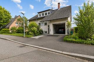Einfamilienhaus kaufen in 78224 Singen, Exklusives Einfamilienhaus mit Einliegerwohnung und Baupotenzial in Singen