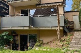Doppelhaushälfte kaufen in 70439 Stammheim, Doppelhaushälfte in Stuttgart-Stammheim: 145 m² Wohnfläche, Kamin, Garten & Garage