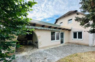 Haus kaufen in Karlstraße, 85139 Wettstetten, Seltene Gelegenheit nahe Ingolstadt: Freistehendes Haus mit Garten & Garage