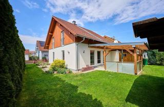 Einfamilienhaus kaufen in 94369 Rain, Familienglück in Holzbauweise: Freistehendes Einfamilienhaus mit Garten