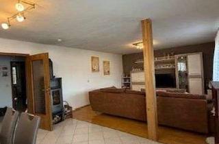 Doppelhaushälfte kaufen in 78559 Gosheim, Vielseitige Doppelhaushälfte mit 3 Wohneinheiten – ideal für Familien und Kapitalanleger