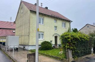 Haus kaufen in 74078 Frankenbach, Freistehendes Dreifamilienhaus in Heilbronn-Frankenbach mit Garten, Garage und Stellplatz