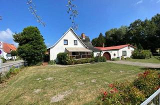 Haus kaufen in 18374 Zingst, Vielseitiges Grundstück in zentraler Lage von Zingst – Wohnen, Vermieten, Gewerbe | www.LUTTER.net