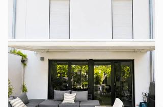 Haus kaufen in 64287 Darmstadt, Exklusives Stadthaus – hochwertig wohnen in begehrter Lage