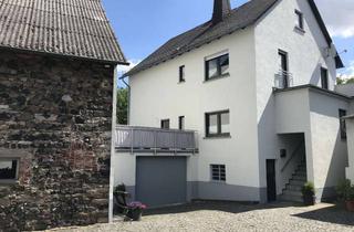 Haus mieten in Wambachstraße, 56414 Hundsangen, 154m2 großes modernisiertes Einfamilienhaus mit 7 Zimmern, großzügiger Terrasse und Garage