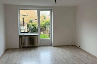 Immobilie mieten in Dreyerpfad 48, 22415 Langenhorn, Gepflegtes Reihenhaus mit Garten sowie viel Nutzfläche im Keller - befristete Vermietung 10 Monate