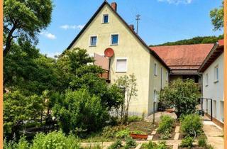 Wohnung mieten in 91233 Neunkirchen, 2-Zimmer-Erdgeschosswohnung im ehemaligen Bauernhof mit Gartennutzung, Garage und schöner Aussicht