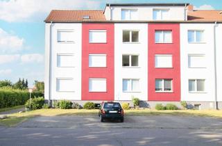 Wohnung kaufen in 19370 Parchim, Vermietung oder Selbsteinzug: Schnuckelige 4-Raum-Dachgeschosswohnung mit Garage in Parchim
