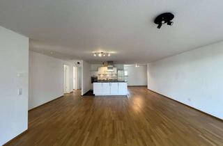 Wohnung kaufen in 71032 Böblingen, Top-Lage am Oberen See: Großzügige 4-Zimmer-Wohnung mit über 30 qm Terrasse in Böblingen!