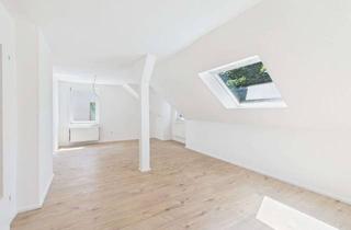 Wohnung kaufen in 44536 Lünen, Lichtdurchflutetes Lieblingsobjekt: Frisch renovierte DG-Wohnung sucht neue Besitzer