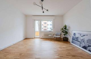 Wohnung kaufen in Bruchwitzstraße 14b, 12247 Lankwitz, Kompaktes Raumwunder mit Balkon – provisionsfrei