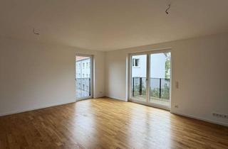 Wohnung mieten in Schweriner Straße 43b, 01067 Wilsdruffer Vorstadt/Seevorstadt-West, Lichtdurchflutete 4-Raum-Wohnung mit Einbauküche und Balkon